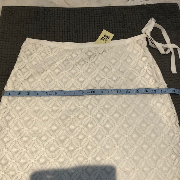 Mac Studio white lace skirt - Picture 8 of 9